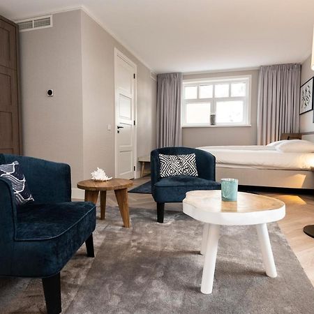 Hampton Home B&B Suites De Koog  Exterior foto